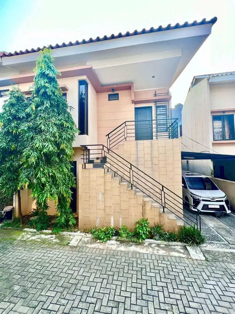 Dijual rumah siap huni di Cluster Gading Viera 1 Rawamangun