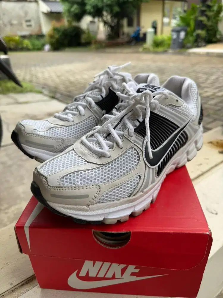 Nike Zoom Vomero 5