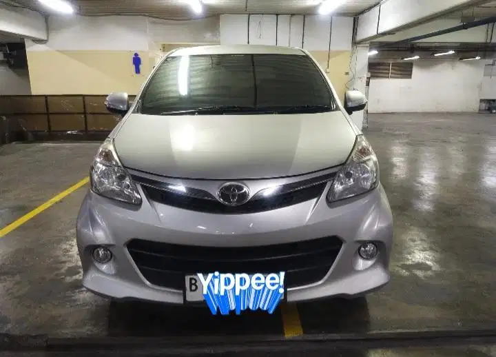 Toyota avanza veloz 1.5 matik 2015