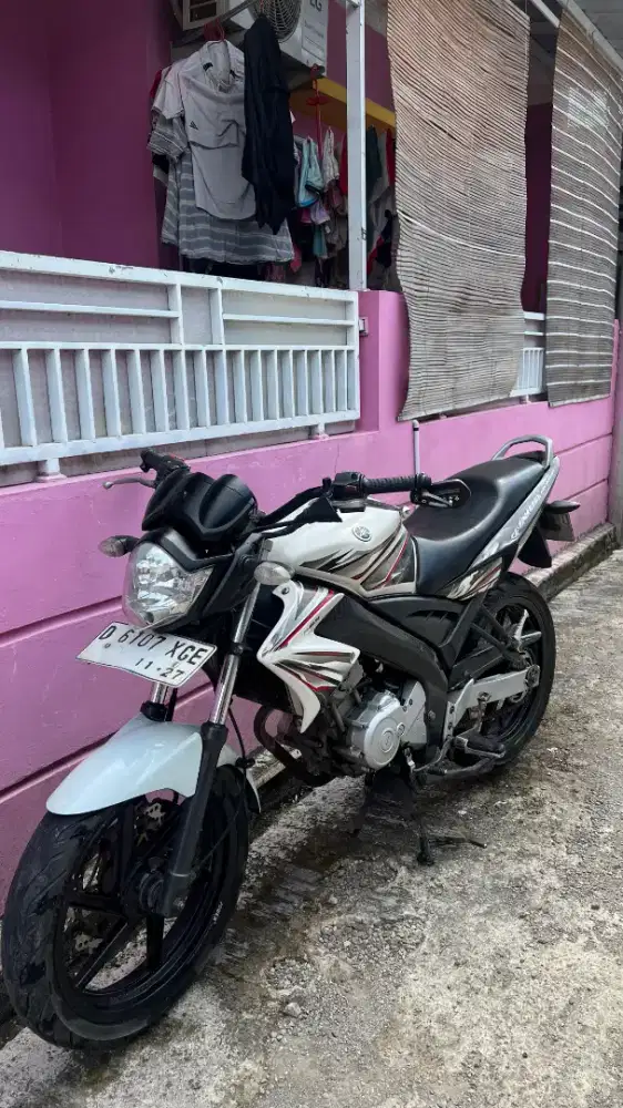 YAMAHA VIXION OLD 2013