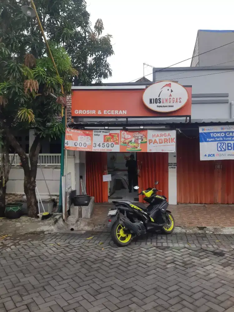 Kios mungil trategis