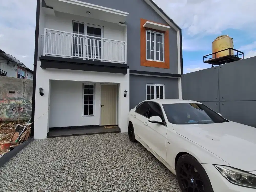 Rumah Pamulang 2 Lantai Cluster Pinggir Jalan Akses 2 Mobil Dekat Stasiun