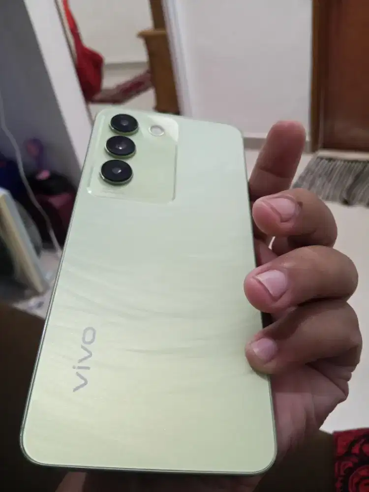 Jual hp Vivo y100 8+8/128 gress