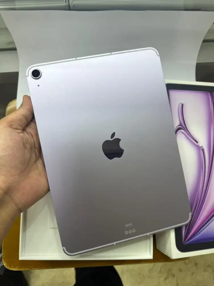 Ipad air 7 M3 11 128gb celuler wifi original resmi ibox
