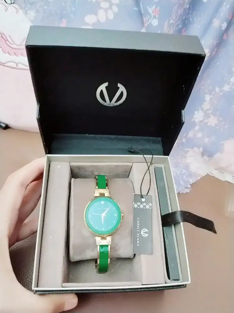 Jam wanita CHRIST VERRA