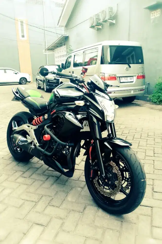 KAWASAKI ER6N 2012 (650cc) 2 Silinder