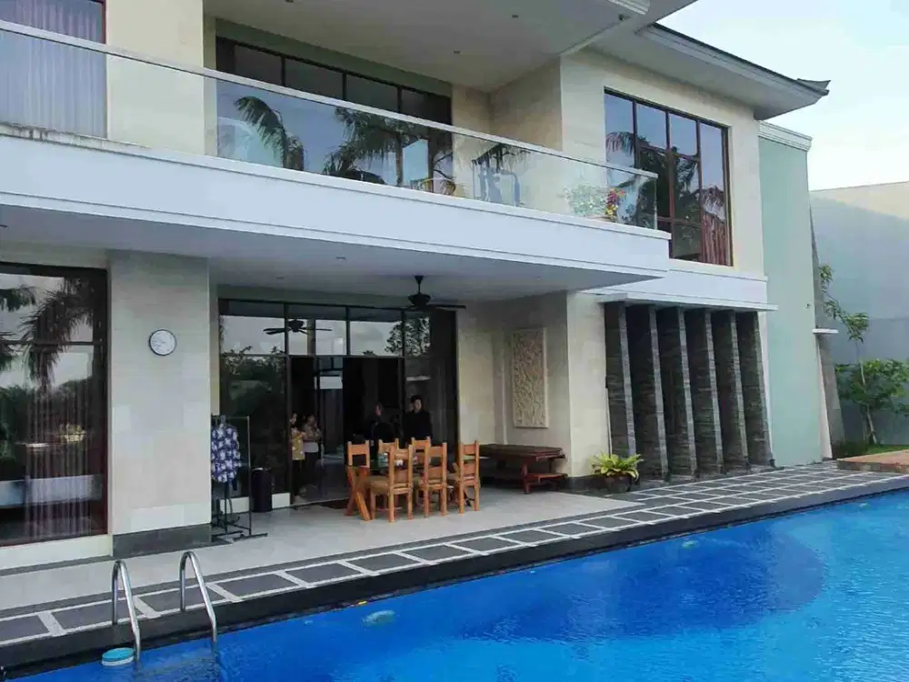 DI JUAL RUMAH MEWAH  DI BUKIT INDAH SUKAJADI  BATAM