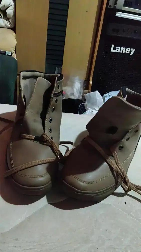 Jual sepatu boots pria