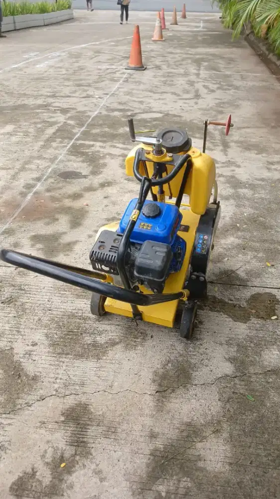 Jual cutter cuting beton