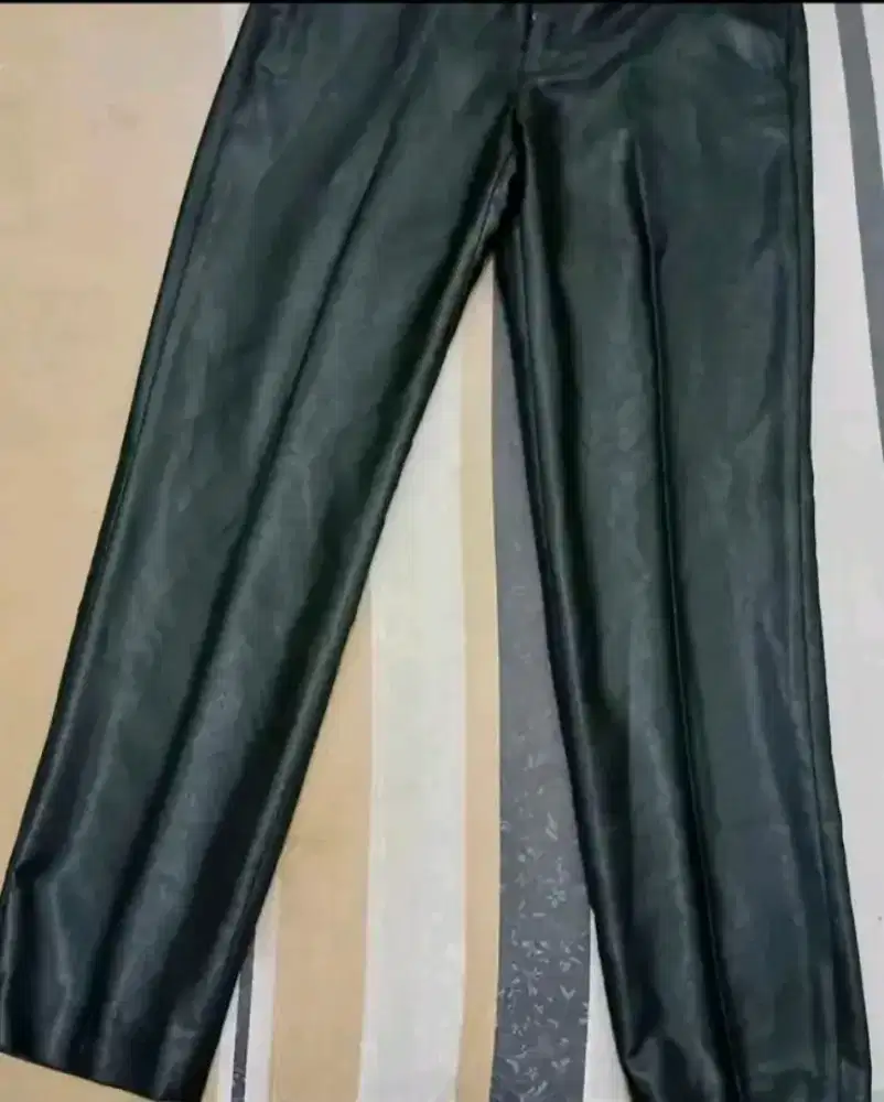 Celana formal cardinal ori no 31