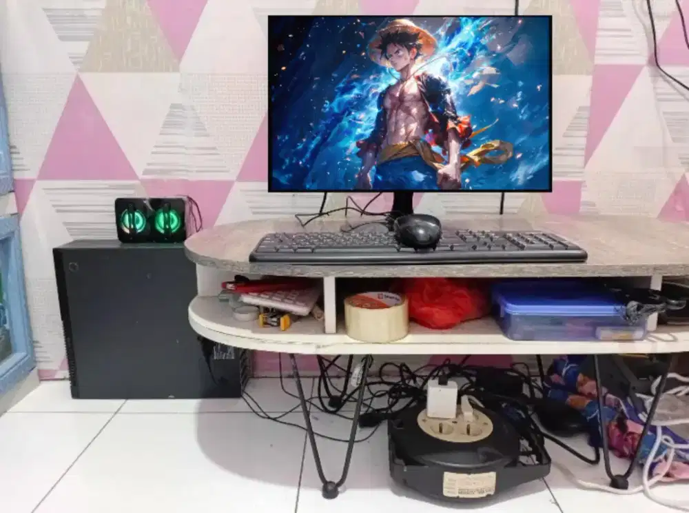 PC GAMING FULSET + LCD + RAM 8 GB + VGA 1 GB + HD 500 GB + GAMES APP