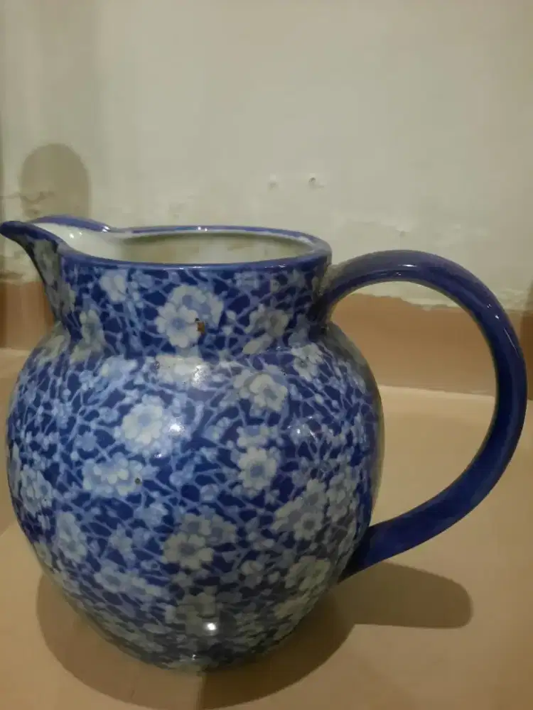 Dijual Guci Ornamen Bunga Tulisan Arab