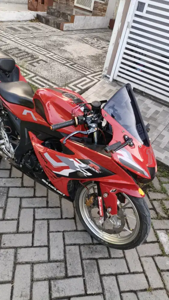 GSX R150 Surabaya