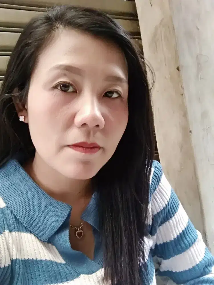 Saya lagi cari pekerjaan