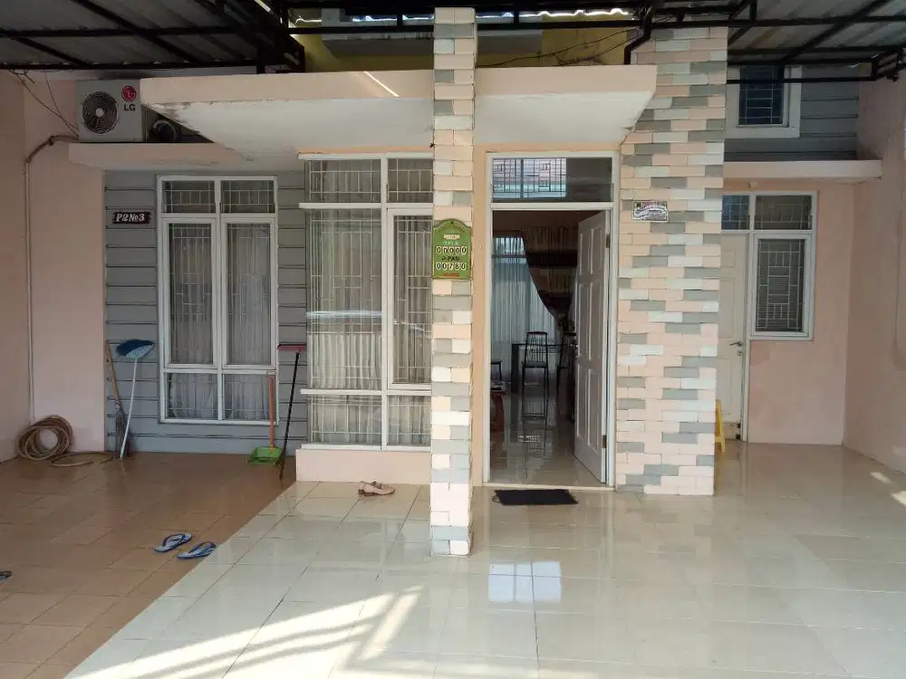 Disewakan Full Furnished, tinggal bawa badan dan baju aja