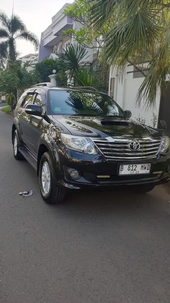 Fortuner VNT diesel 2013 matic Mulus terawat banget istimewa