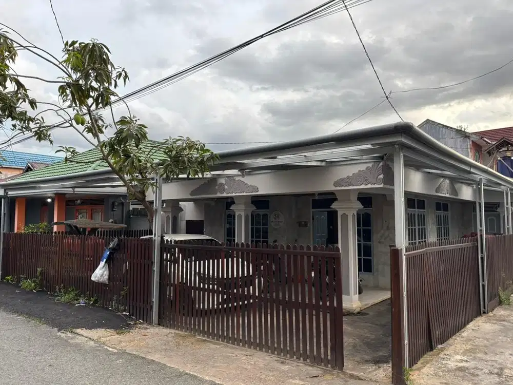 Rumah Klasik Modern Siap Huni dengan isinya Asri Full renov