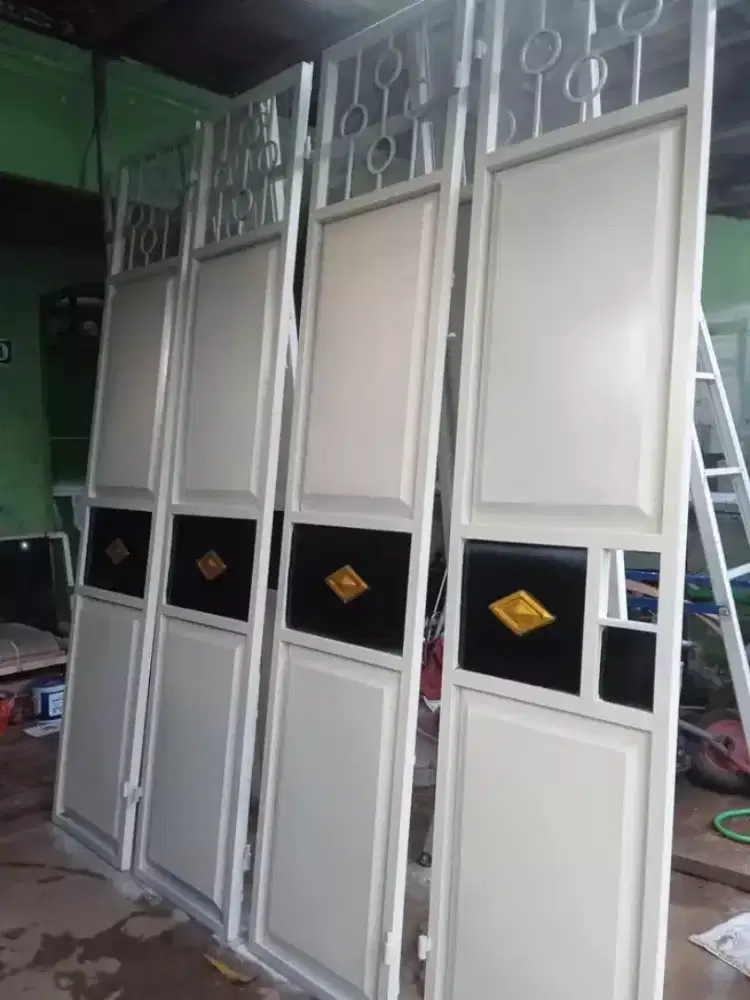 Bengkel las kampung abadi