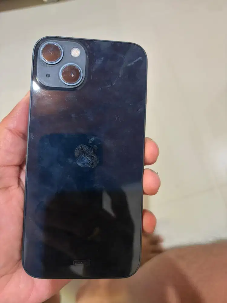 Iphone 13 hitam ostimewa
