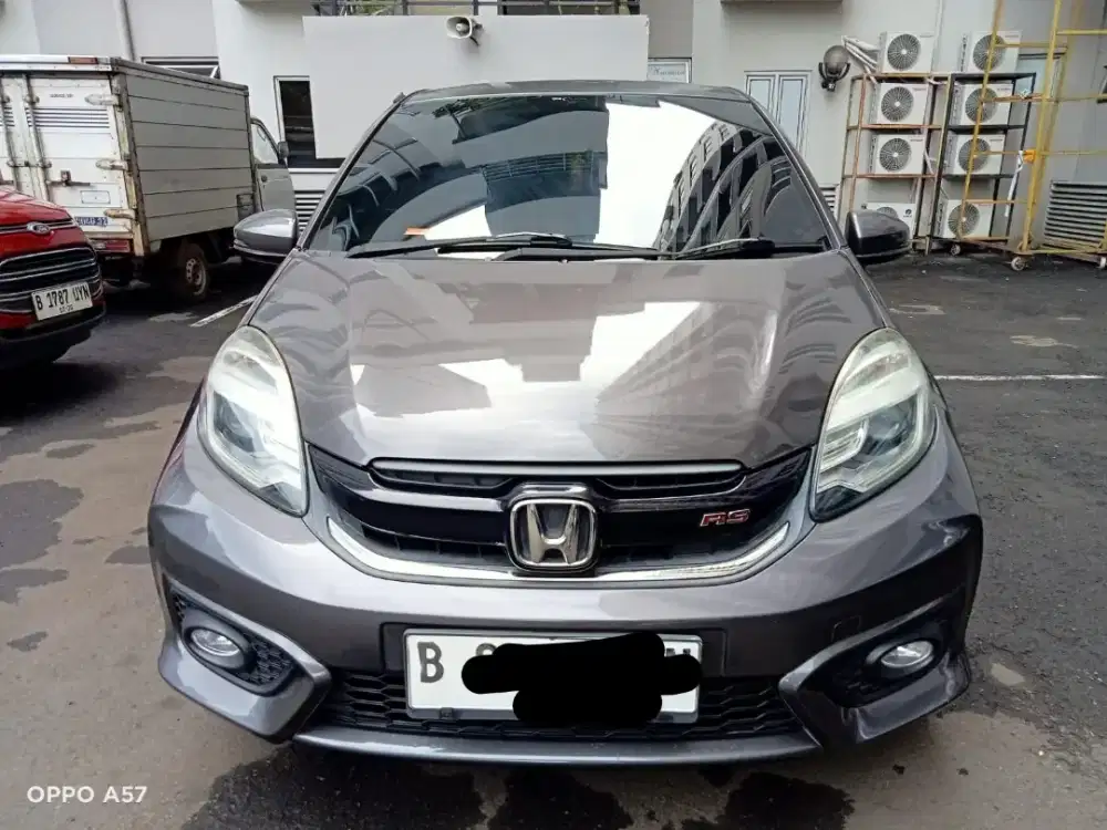Honda Brio RS 2016 a/t Abu metalik siap pakai