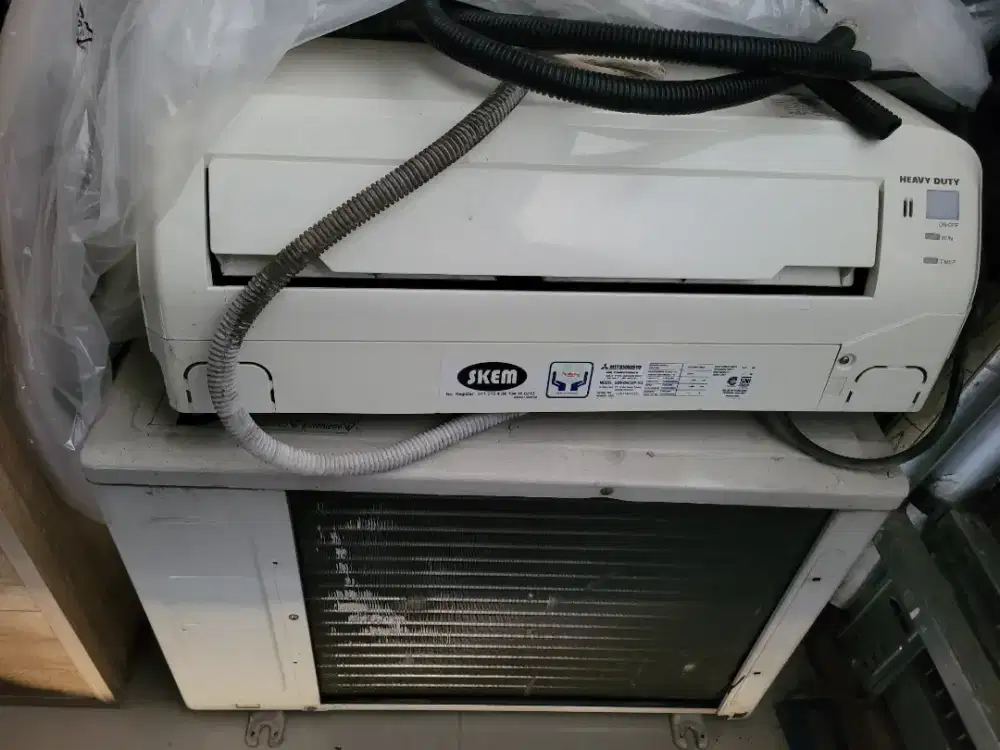 AC Mitsubishi 1/2 PK