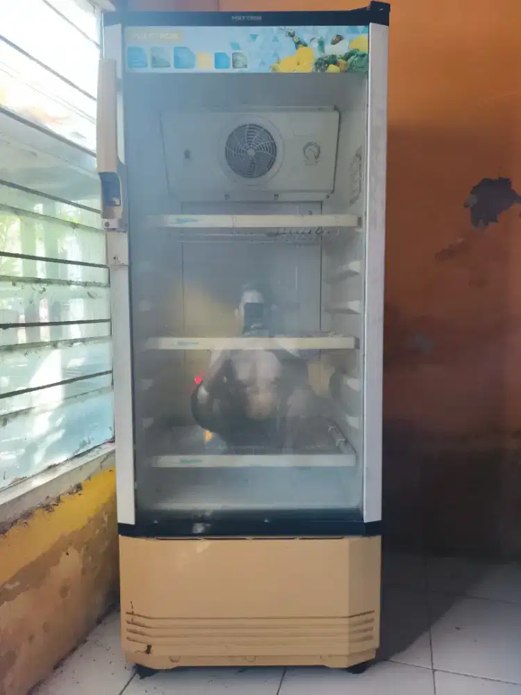 Jual Showcase 3 Rak Murah