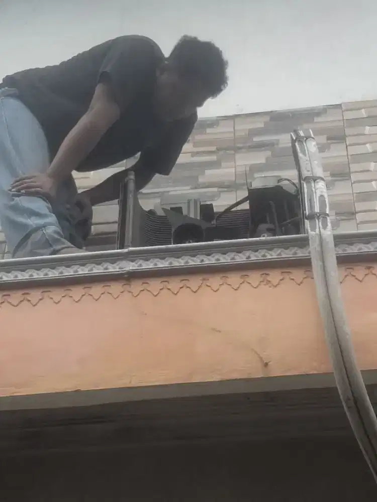 jasa servis ac kulkas frezer showcase mesin cuci dan bongkar pasang ac