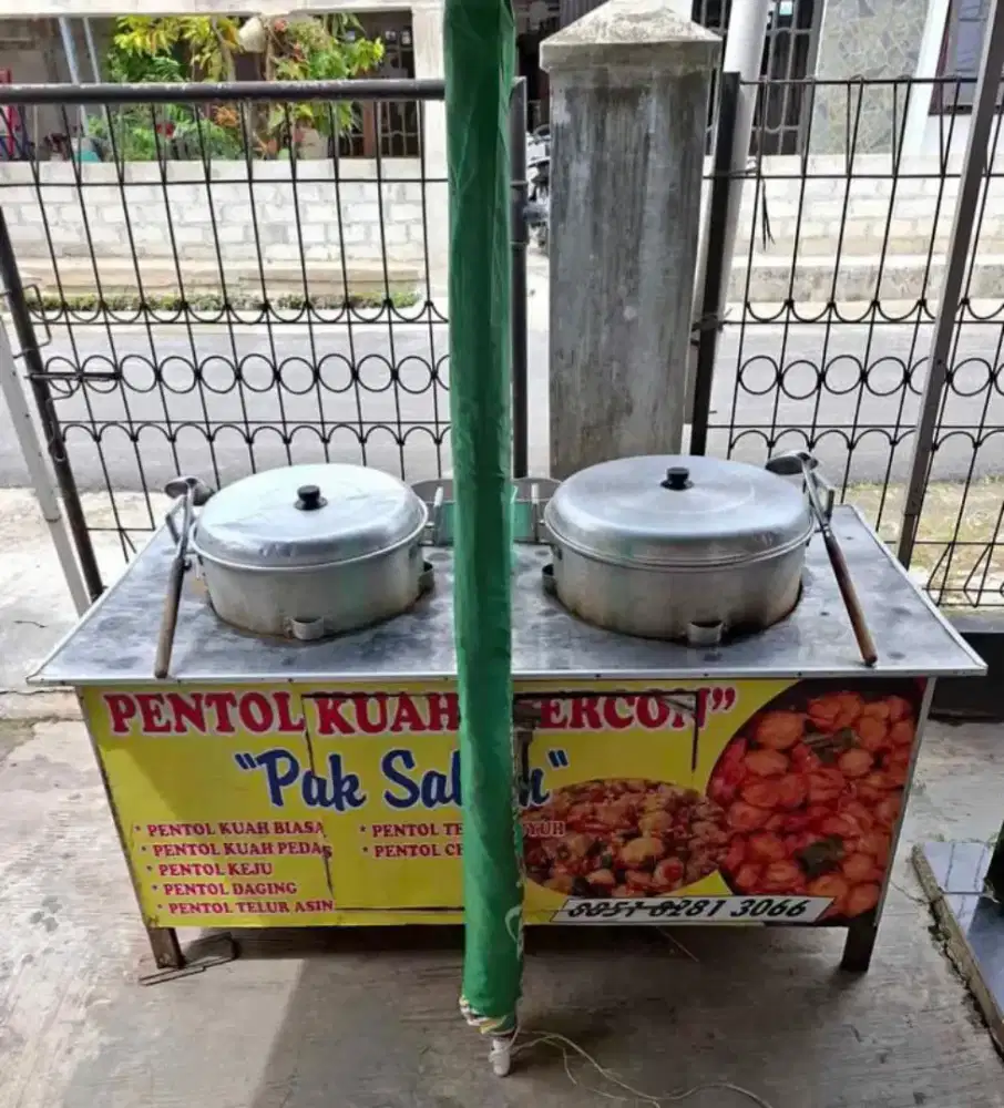 Rombong Usaha Pentol