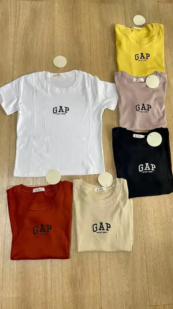 Dicari karyawan untuk toko grosir baju