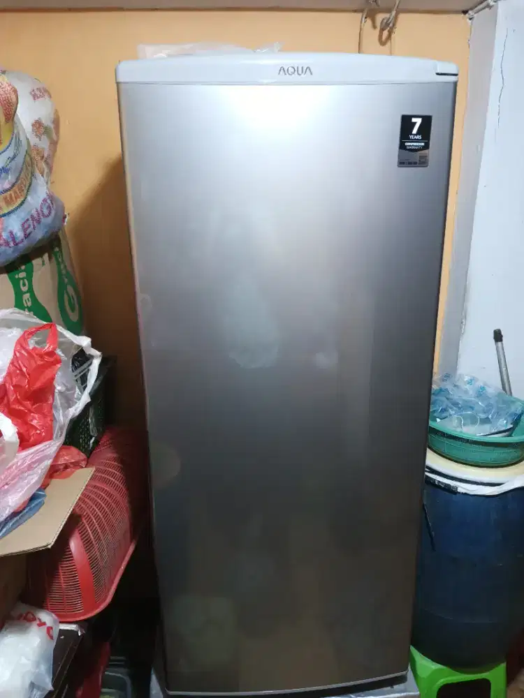 FREEZER AQUA 6 RAK