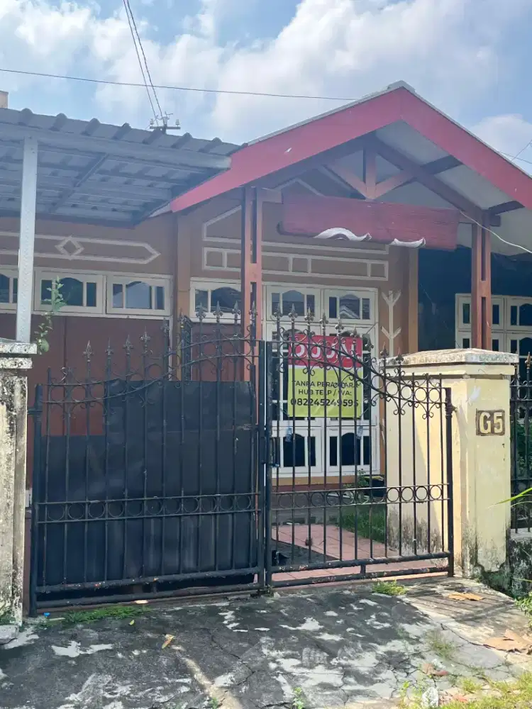 Rumah Dijual, Daerah Strategis, Surabaya Selatan.