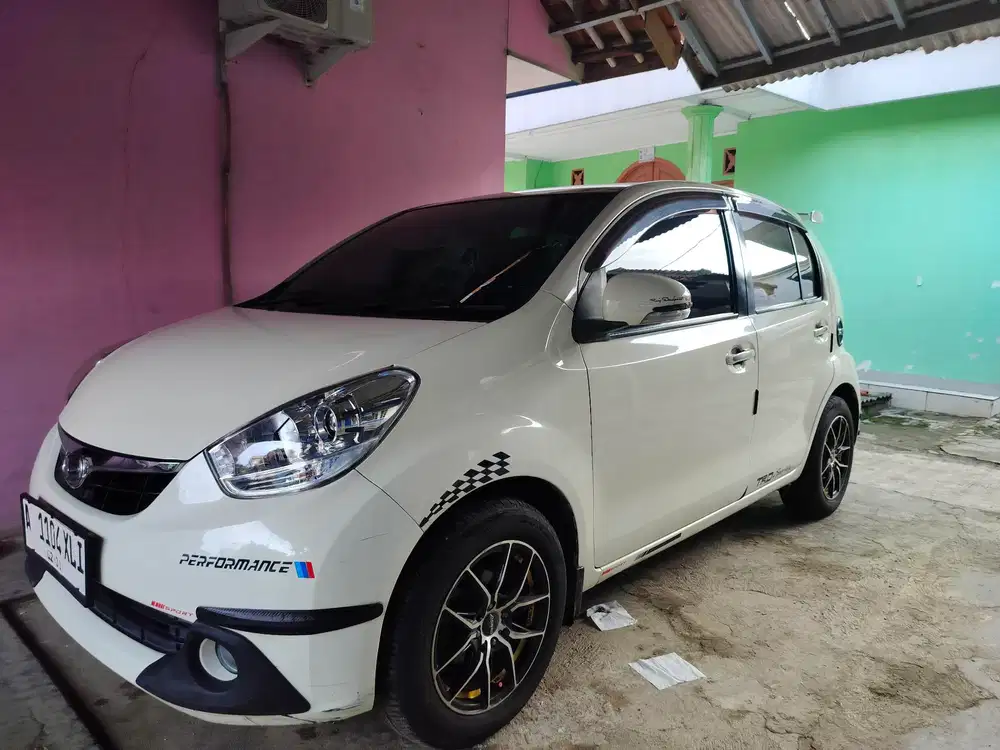 Daihatsu Sirion 2013 Bensin