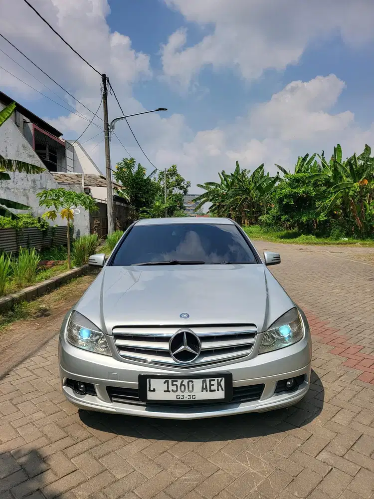 MERCEDES-BENZ C 200 CGI AT CKD TAHUN 2011