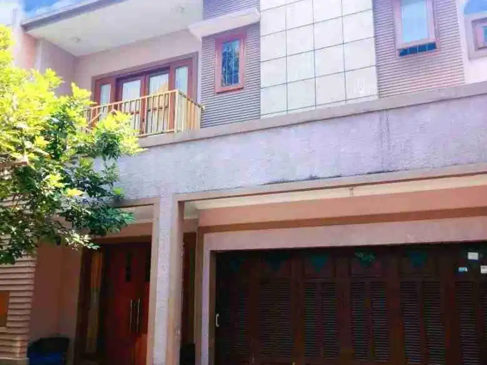 DIJUAL rumah di Condet JakTim