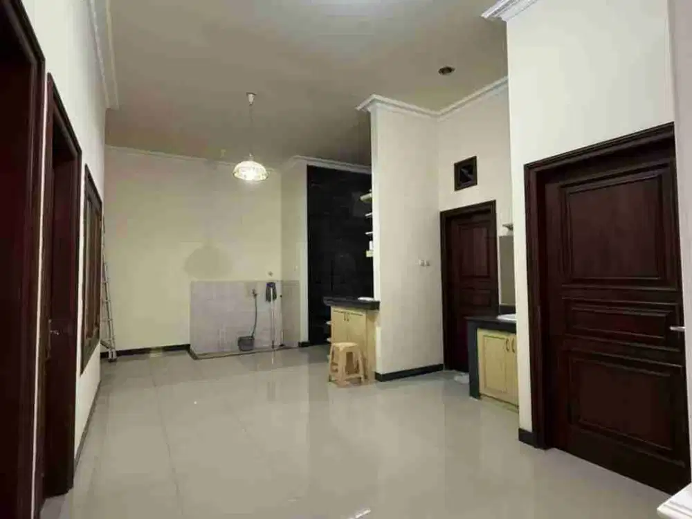 Rumah Sewa Darmo Permai Selatan Surabaya Barat