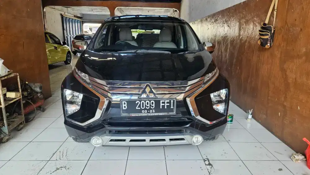 Antik KM 50rb.. Mitsubishi Xpander Ultimate 2019/2020 (B)