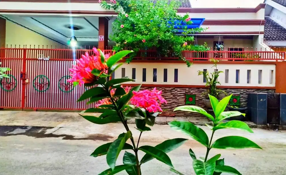 Dijual cepat rumah Perumnas Teluk Jambe Karawang Barat