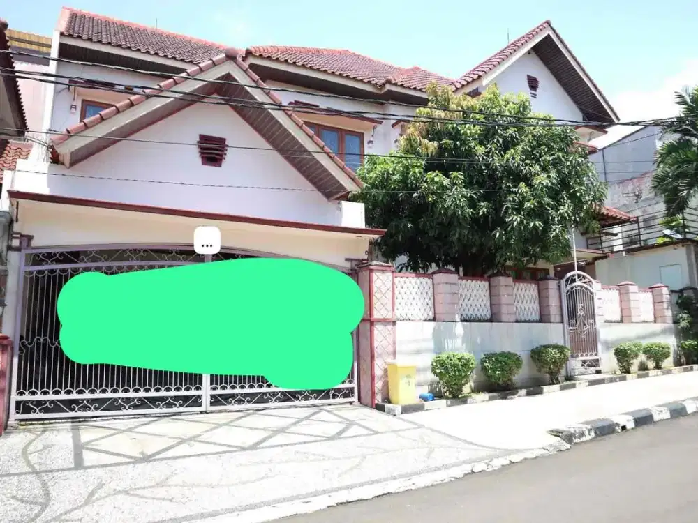 Dijual rumah mewah siap huni ada swimming pool di Depok