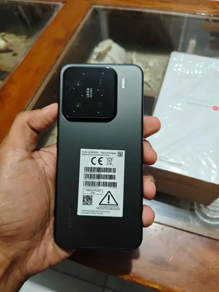 Jual Xiaomi 15 12/512 GB garansi panjang mulus no minus