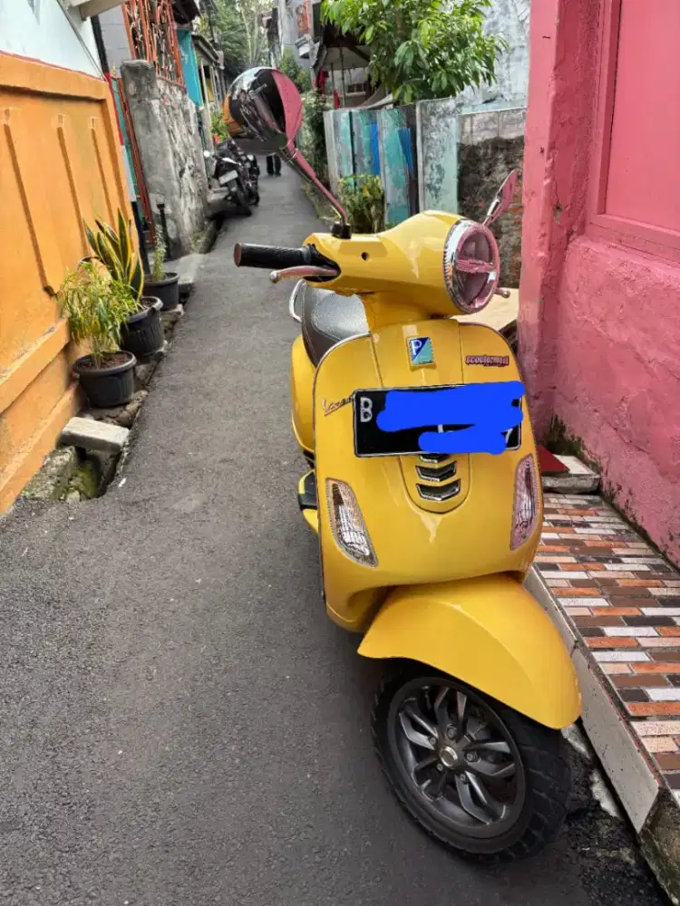 Vespaa LX 2022 standar alus