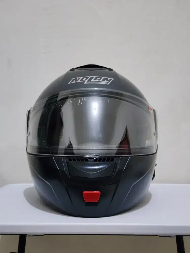 Nolan n90.2 (minus visor)