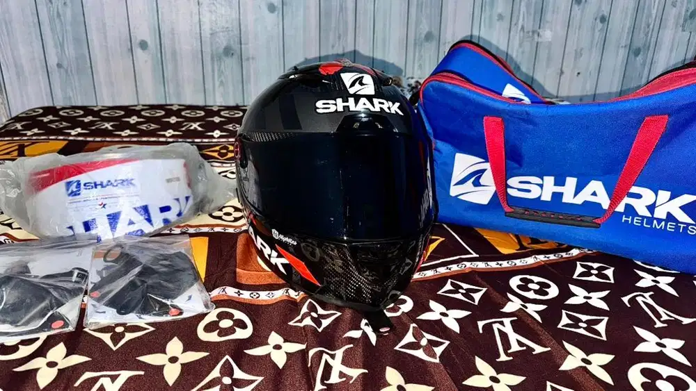 Shark Race R Pro GP Carbon Lorenzo Winter Test  Red size: L