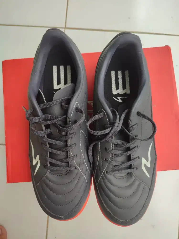 SPECS METASALA LUMINAL