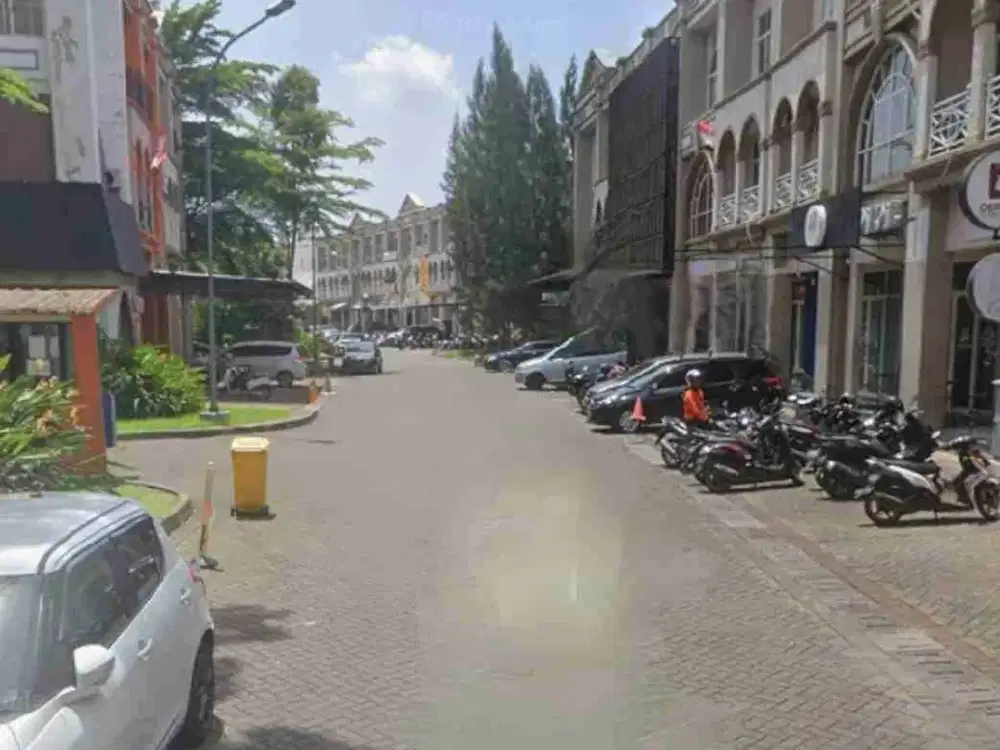 Ruko di sewakan 3 lantai siap pakai di grand galaxy bekasi kota