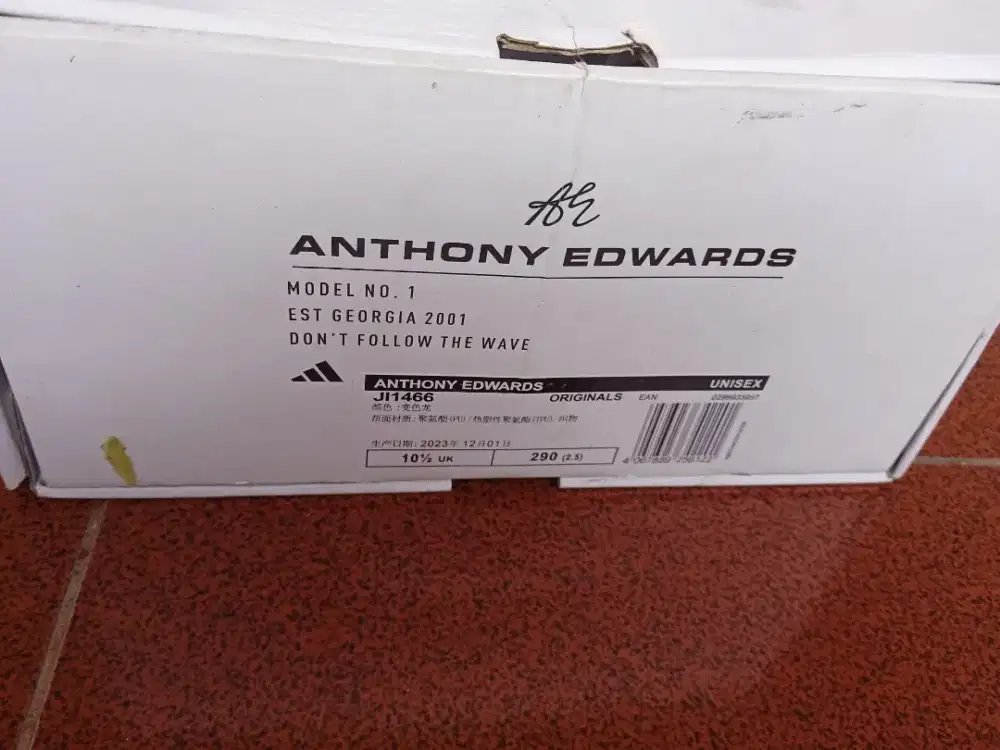 Sepatu Adidas Anthony Edwards low 1