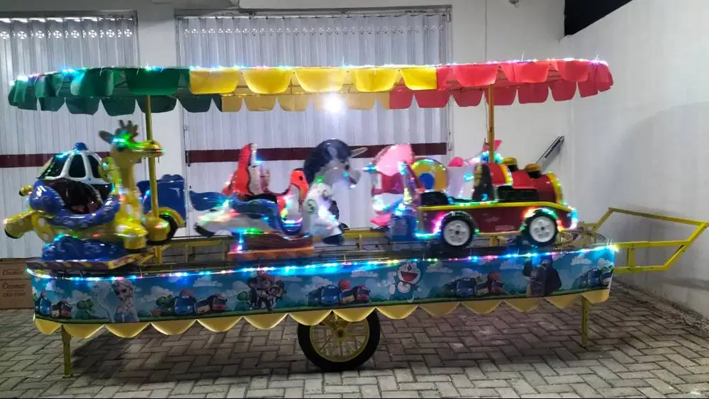 odong odong kereta panggung full fiber