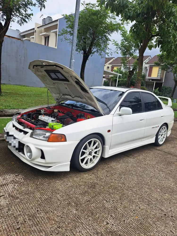 Dijual cepat lancer convert evo 4 ori