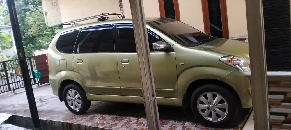 Toyota Avanza 2008 Bensin