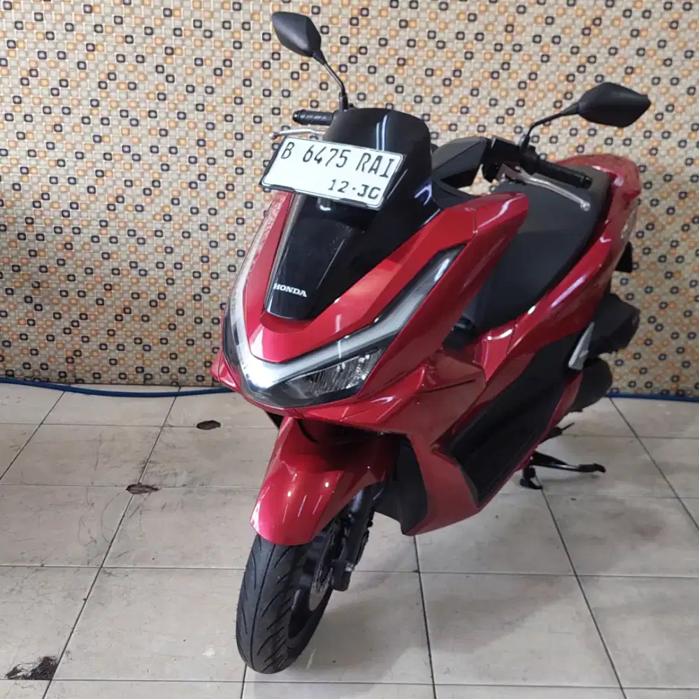 Honda pcx 160 cbs 2025 dp 1juta