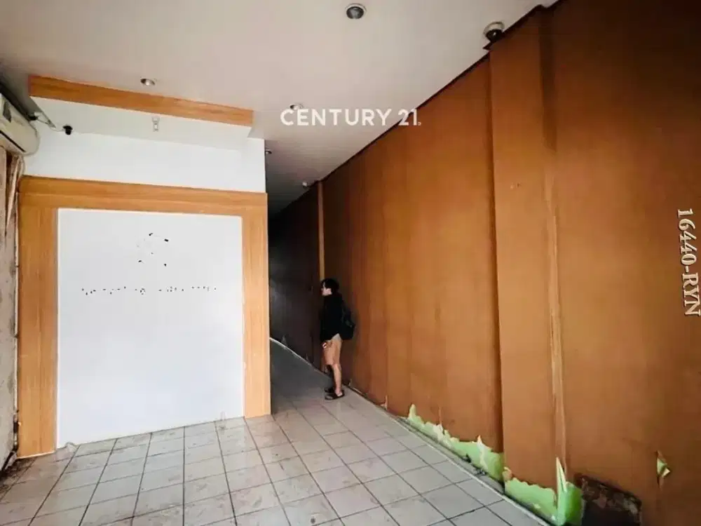 Di Jual RUKO STRATEGIS 3 LANTAI DEKAT BINTARO PLAZA